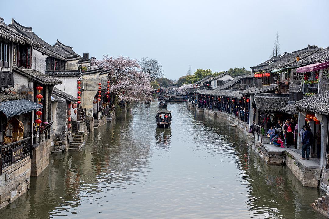 逃出上锁的现代房间5